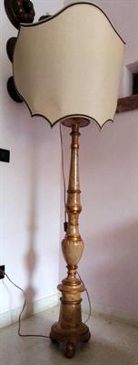 Lampada scolpita piantana antica, fregio, in legno - Anteprima 1