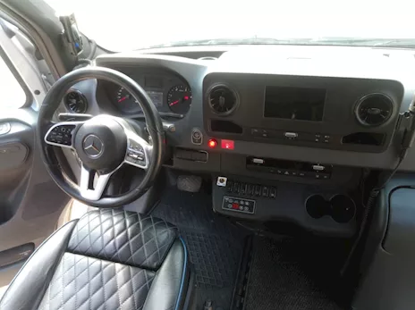 Mercedes Sprinter 519 Anno 2020 Km 400000 Euro 6, cambio automatico - Foto 5