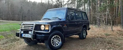 SUV Mitsubishi Pajero 2,5 TDI 90HP