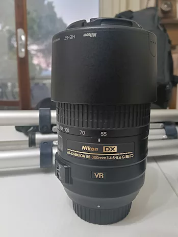 Nikon D90 con 4 obiettivi e accessori vari, ottime condizioni - Anteprima 3