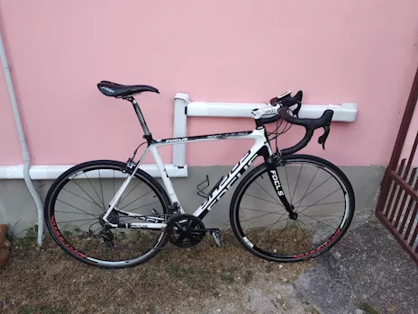 Bici da corsa in carbonio Focus Izalco