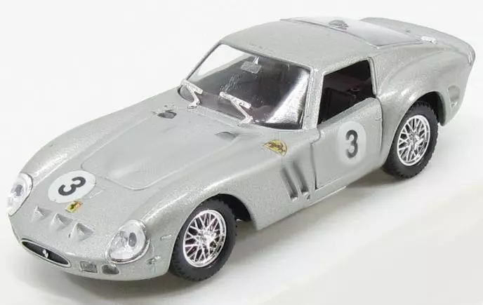 FERRARI 250 GTO (1962), modello OBSOLETO, colore argento