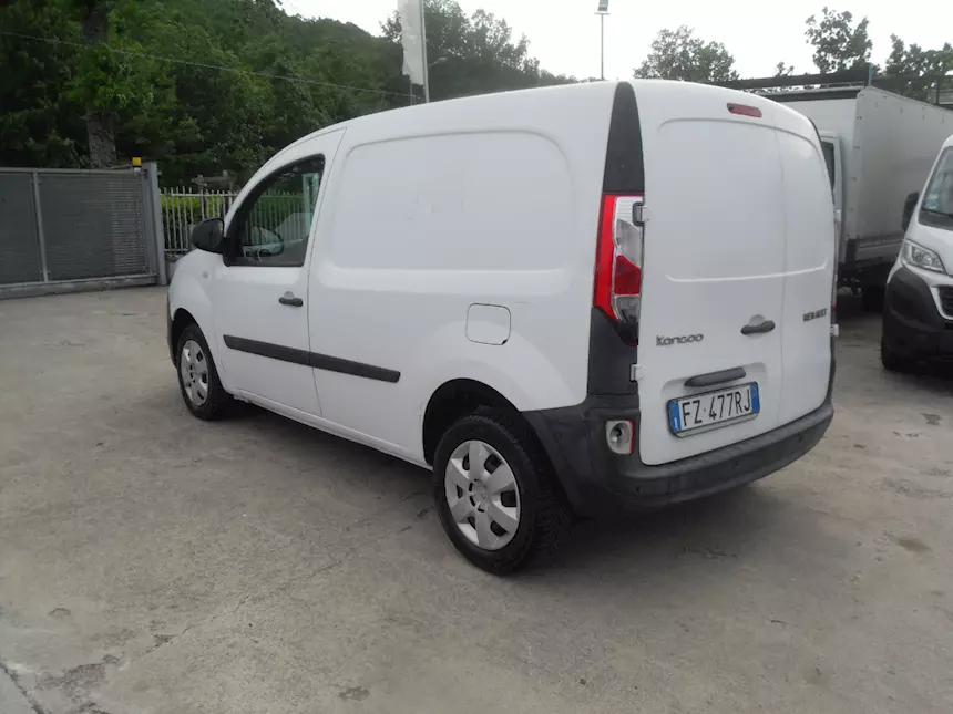 Foto 3Renault Kangoo 1.5 90 CV Anno 2020 Km 201000, ottime condizioni
