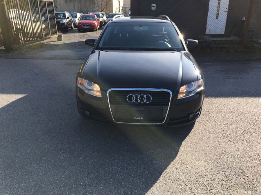 Audi A4 2.0 (131 ch)