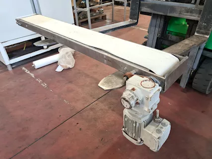 Nastro trasportatore per prodotti leggeri usato