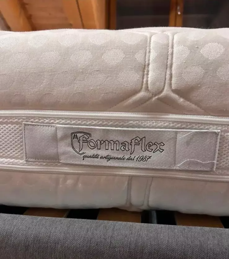 Foto 4 Letto matrimoniale king size (per dormire) + materasso, come nuovo