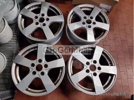 4 Cerchi Lega 16 pollici Hyunday Dezent Re