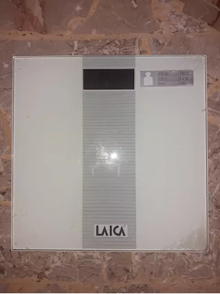 Bilancia pesapersone elettronica Laica in vetro temperato