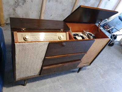 Giradischi radio
