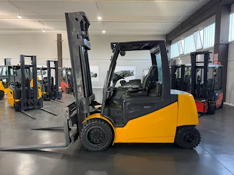Muletto Jungheinrich EFG550 Del 2017