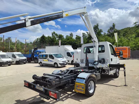 Iveco Daily 35C15 Cassone Scarrabile Anno 2014 Km 224000 - Anteprima 3