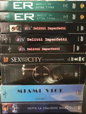 Ampio archivio di film e serie per lettori DVD 2