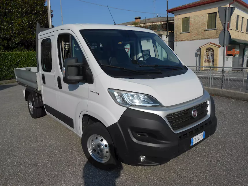 Foto 2Fiat Ducato Doppia Cabina Cassone Fisso Anno 2017 Km 199000, unico proprietario