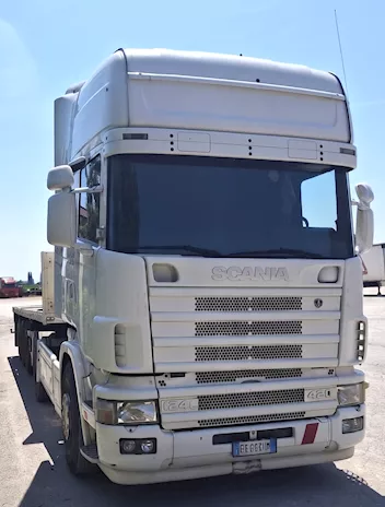Trattore stradale Scania R 124 420 Anno 2004 Km 1270000, cambio manuale - Anteprima 2
