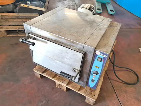 Forno elettrico doppio per pizze usato