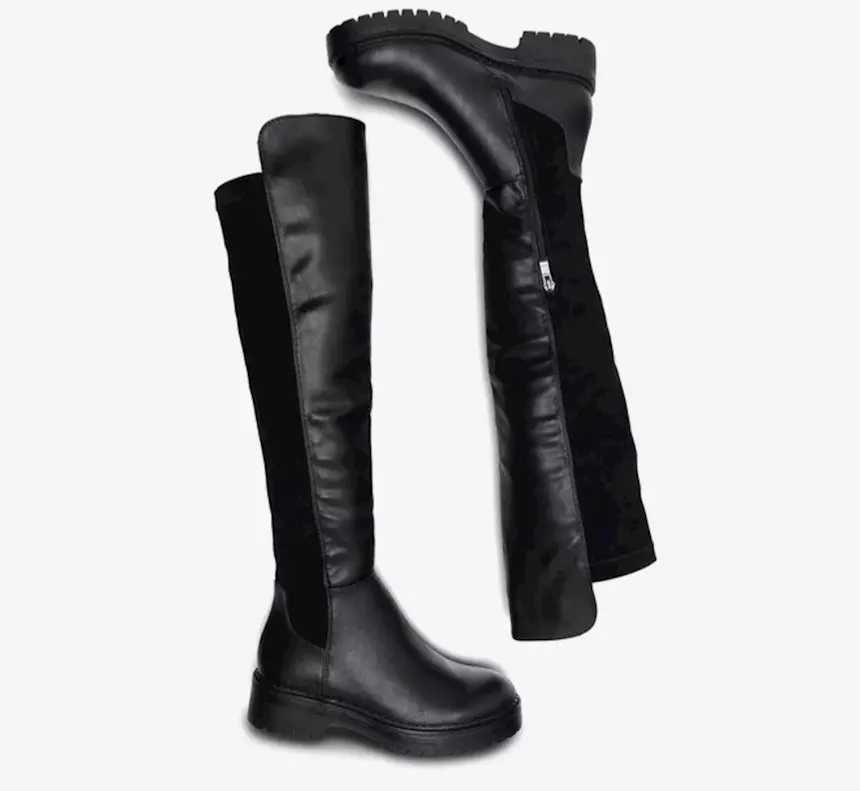Stivali alti sopra il ginocchio, prezzo trattabile