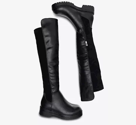 Stivali alti sopra il ginocchio