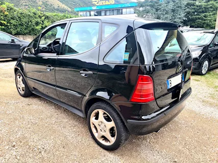 Mercedes A190 benzina cambio automatico Classe A Anno 2000, in buone condizioni - Foto 3