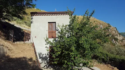 Casa di campagna e terreno a San Marco d'Alunzio, prezzo è trattabile - Foto 3