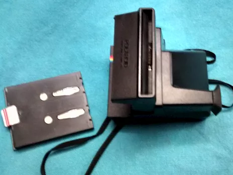 Polaroid Land Camera 600 - Anteprima 3
