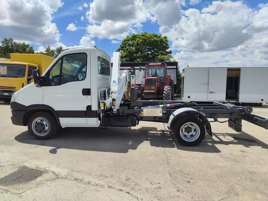 Foto 6Iveco Daily 35C15 Cassone Scarrabile Anno 2014 Km 224000