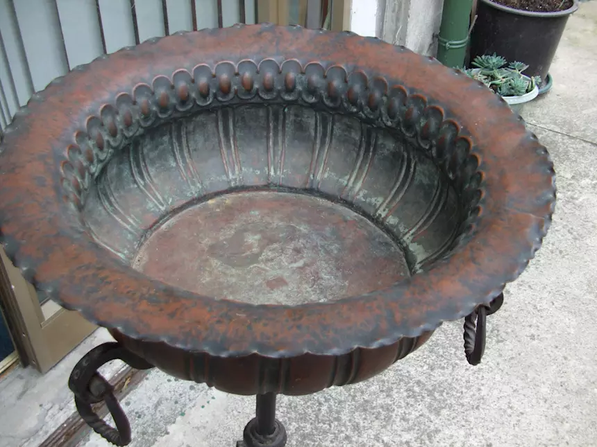 Bacile in rame con supporto in ferro - Foto 2