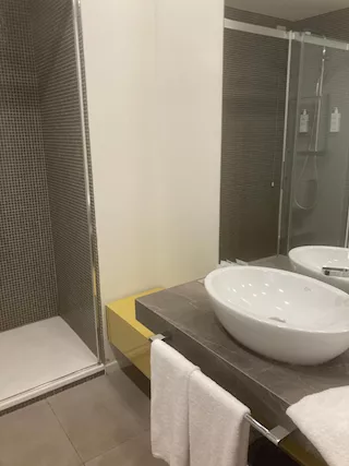 Via Gustavo Fara 41, Milano Numero di locali Bilocali - Foto 3