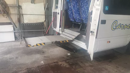 Iveco Daily 19 posti + 1 con pedana disabili, con sponda - Foto 3