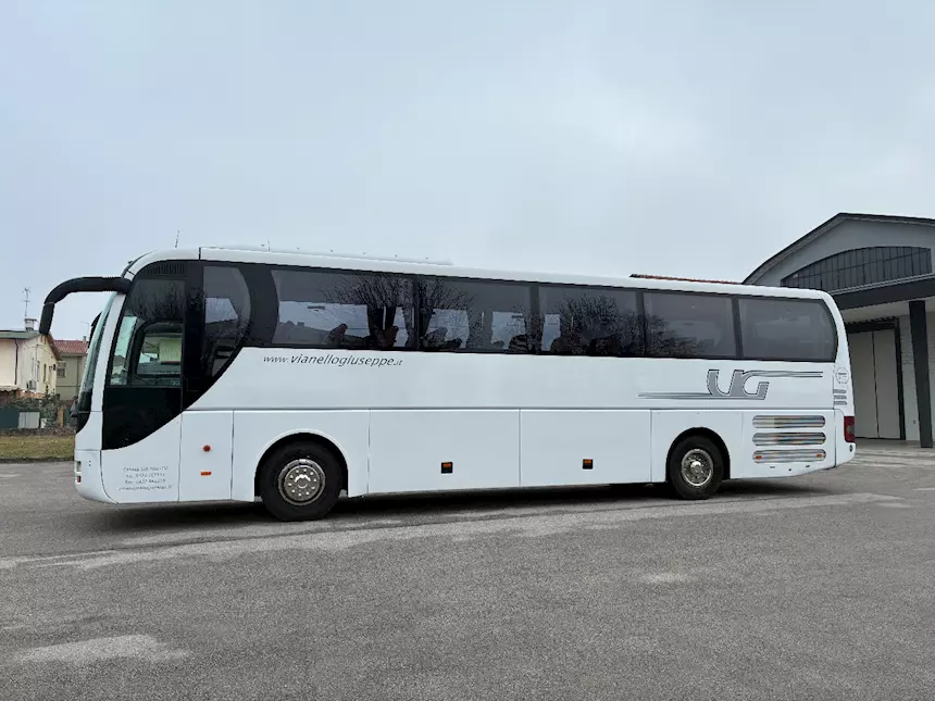 Foto 5Man Lion’s coach Anno 2007 Euro 4