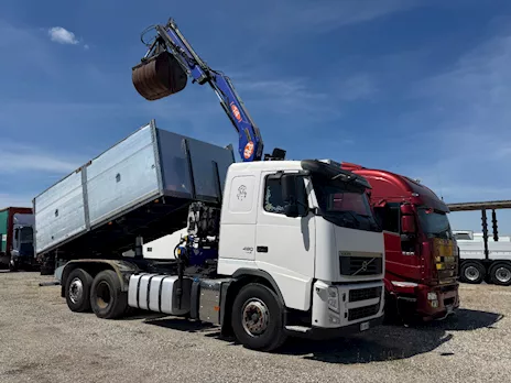 Volvo FH 480 con gru e ribaltabile