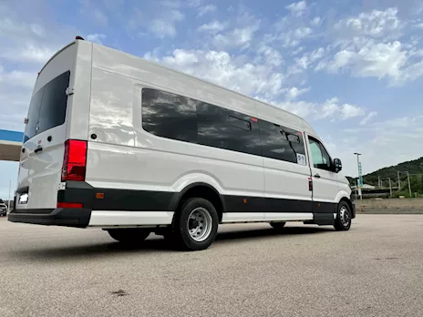 Volkswagen Crafter 32+2