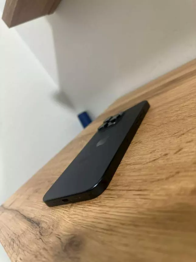 Foto 3Iphone15 pro max 512gb, ottimo stato
