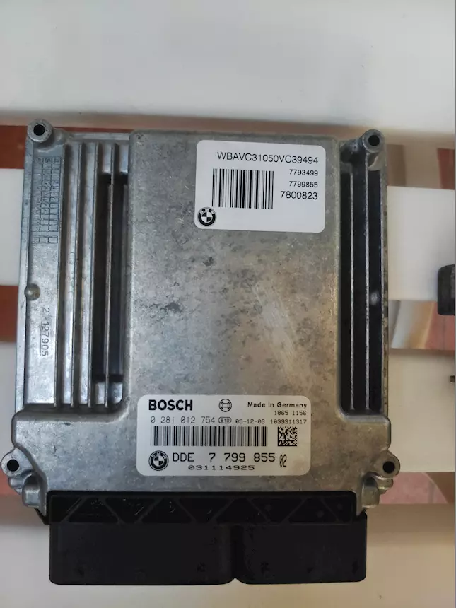 Centralina motore BMW Serie 3 120 KW