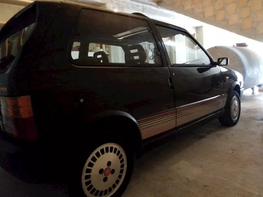 Fiat uno turbo, in ottime condizioni - Foto 3