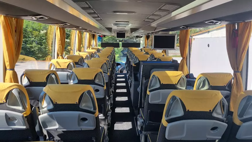 Foto 11Tourismo Euro 6 Marca Mercedes Anno 2018, cambio manuale