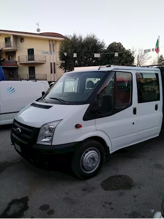 Ford Transit 7 posti doppia cabina Cassone Fisso Anno 2013, unico proprietario - Anteprima 1