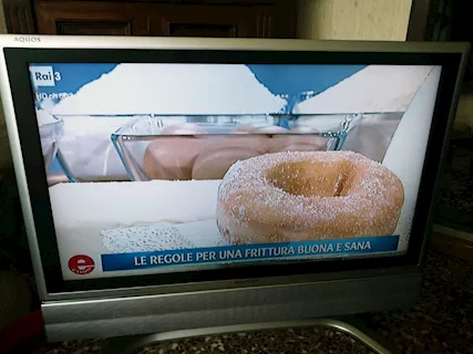 Televisore SHARP AQUOS LCD LC-32GA6E