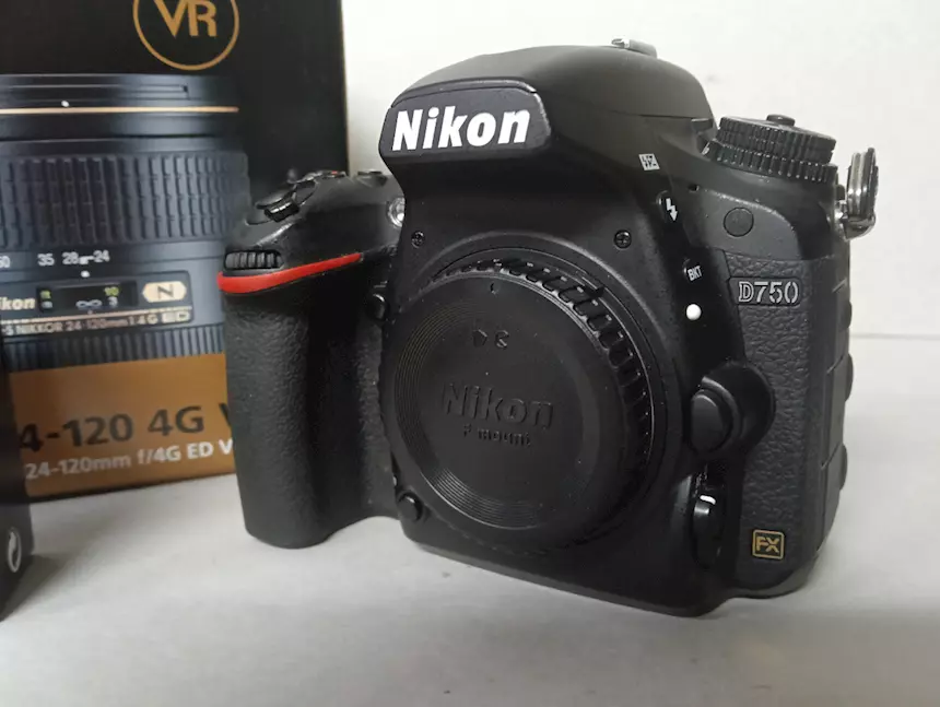 Foto 2Nikon D750 full frame come nuova