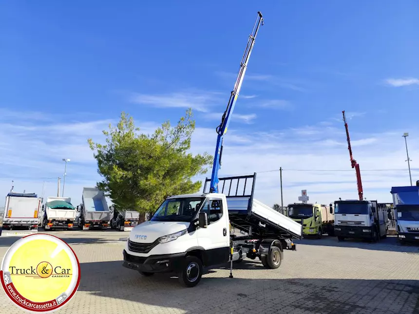 Foto 3Iveco Daily 35 C 16 - 2022 - cassone ribaltabile Km 355644, colore esterno Bianco