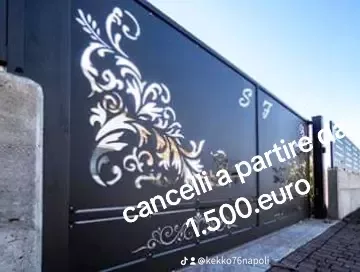 Produzione grate e persiane blindate, scale e infissi in alluminio