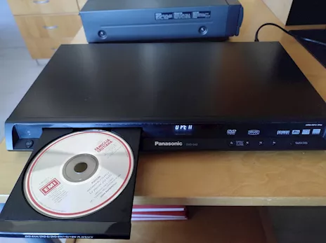 Lettore DVD Panasonic S42