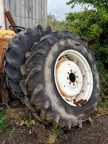 alcuni ricambi per Fiat 70 90