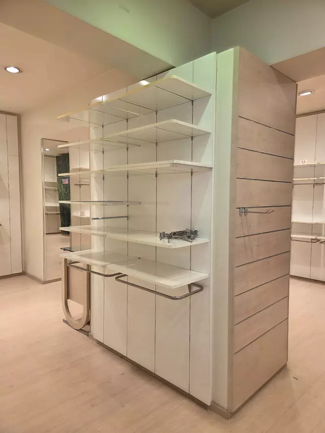 Foto 3Arredo Bianco e Rovere 38159, in buone condizioni