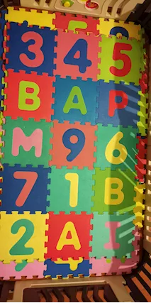 Tappeto a tasselli ammortizzante puzzle per bambini