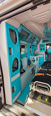 Ambulanza Fiat Ducato, cambio manuale, ottime condizioni - Foto 6