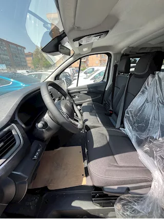 Renault Trafic 9 posti nuovo Km 0 Euro 6, pronta consegna - Foto 5
