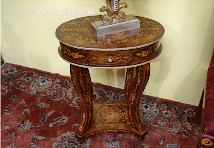 Tavolino ovale intarsiato stile neoclassico - Foto 2
