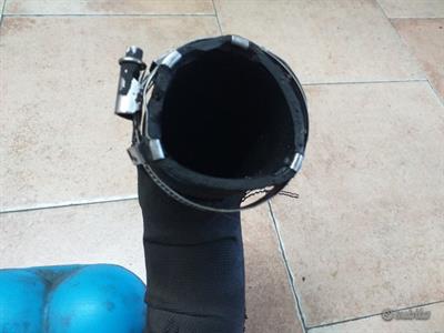 Tubo intercooler Audi A4 A5 Q5 3.0 diesel 2010, in ottime condizioni - Foto 3
