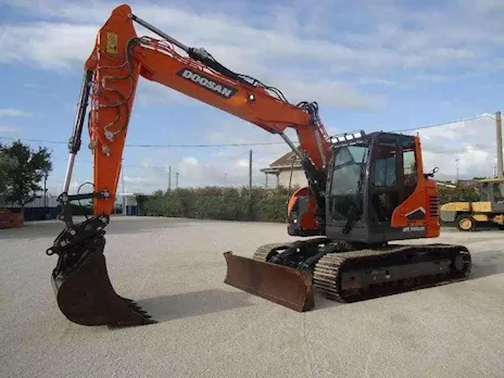 Escavatore cingolato Doosan DX140LCR-7