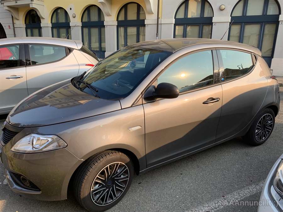 LANCIA YPSILON A GPL CON SOLI 6.400 KM NUOVISSIMA